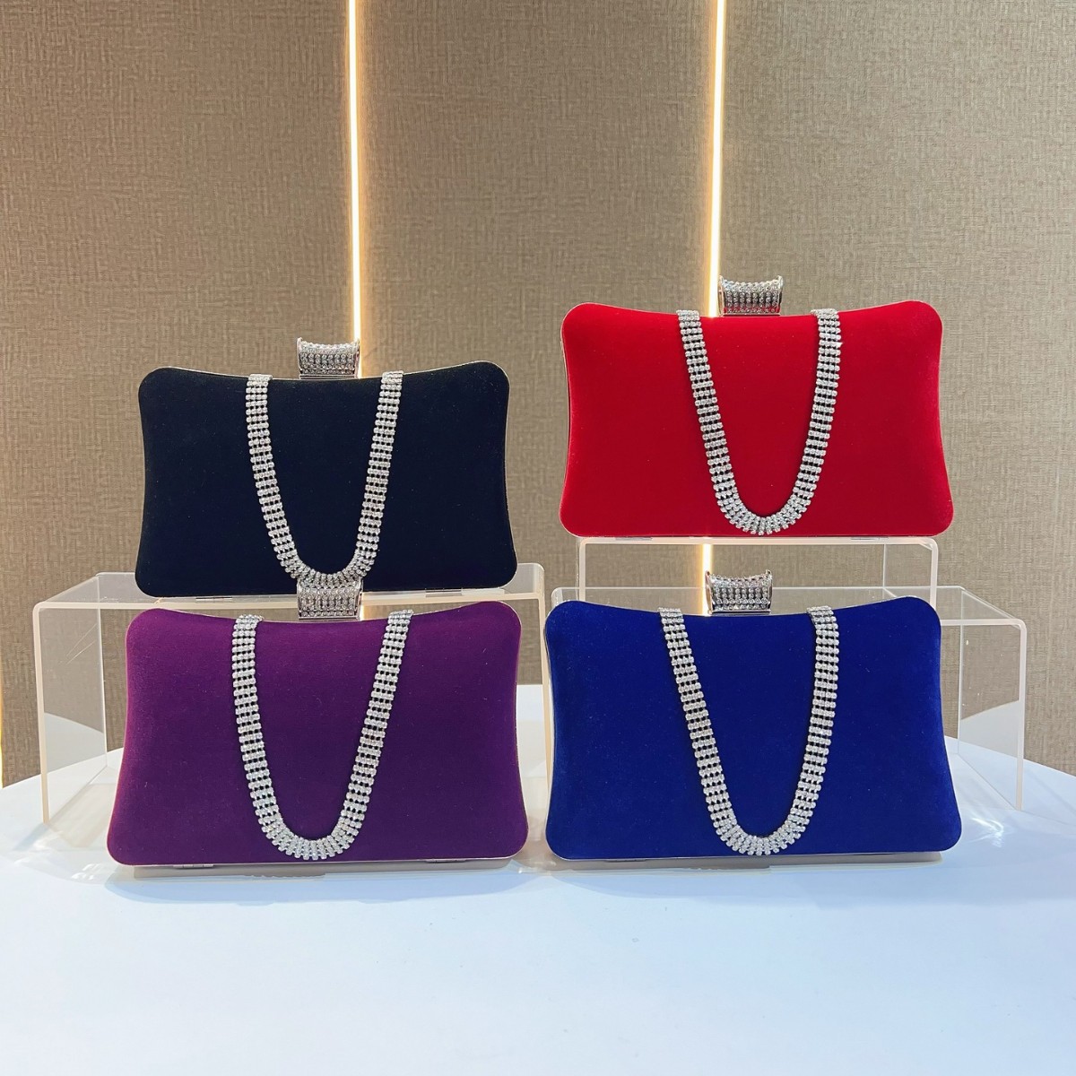 Borsa da banchetto in velluto  - Tassel Fringe Trim recensione e prezzo